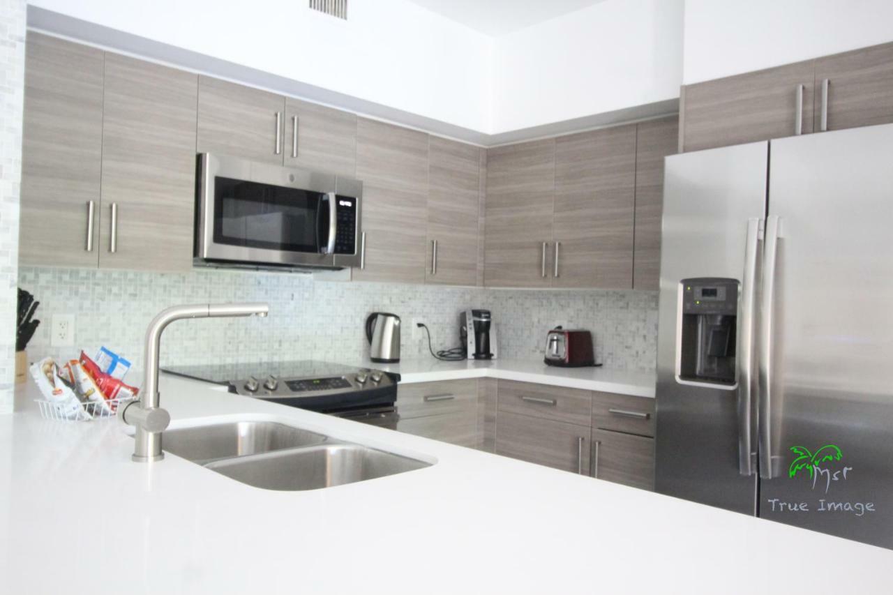 شقة Yacht Club At Aventura 2 Bed 2 Bath Luxurius Cozy Brand New المظهر الخارجي الصورة