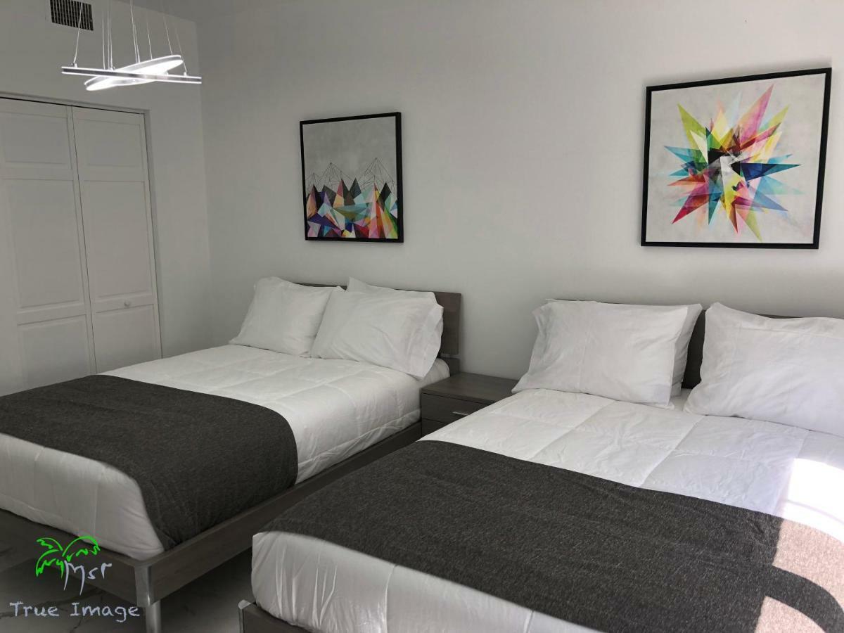 شقة Yacht Club At Aventura 2 Bed 2 Bath Luxurius Cozy Brand New المظهر الخارجي الصورة