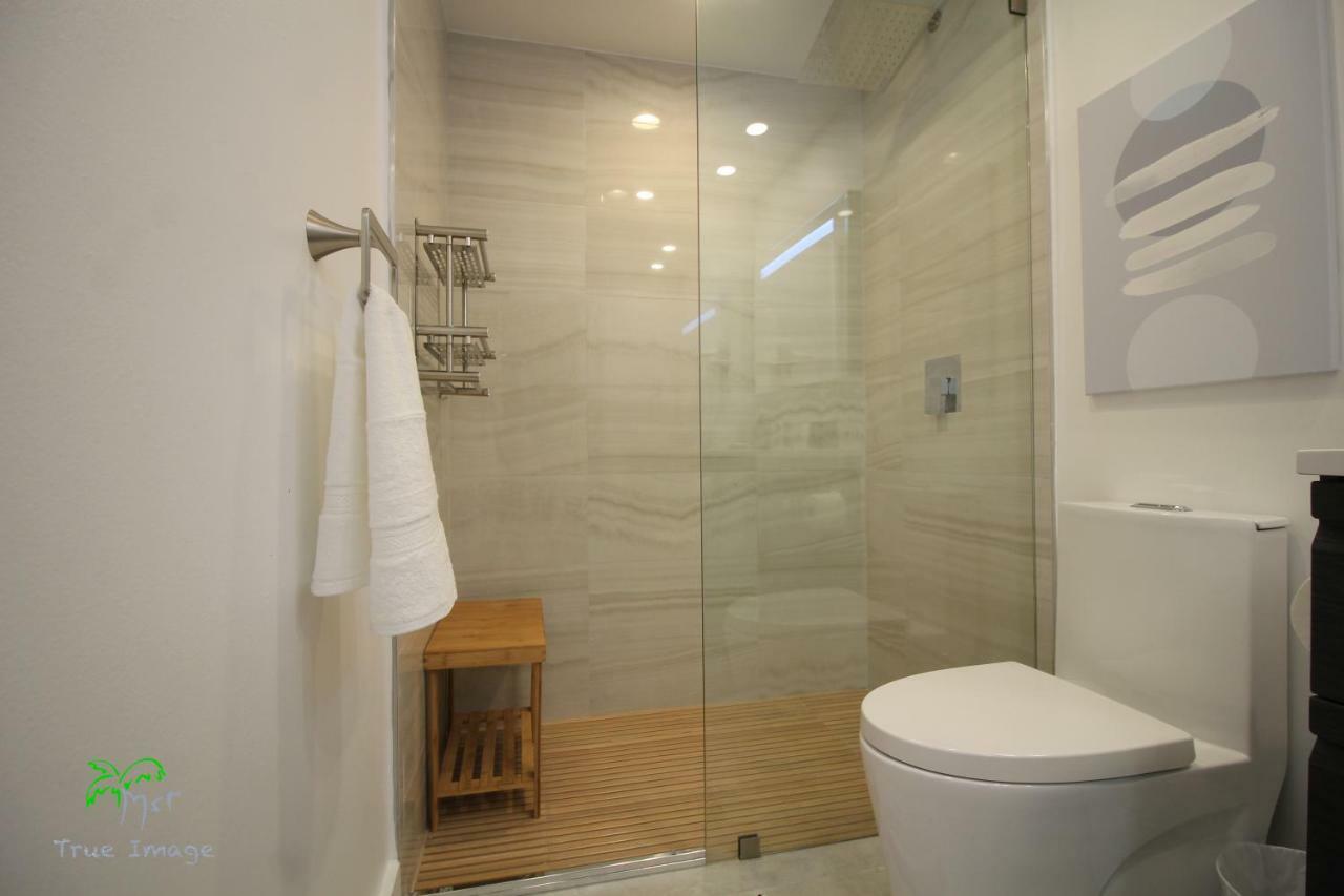 شقة Yacht Club At Aventura 2 Bed 2 Bath Luxurius Cozy Brand New المظهر الخارجي الصورة