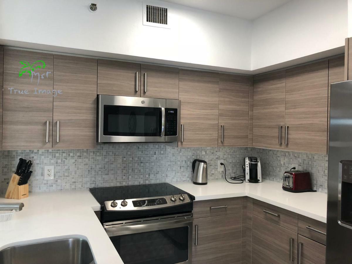 شقة Yacht Club At Aventura 2 Bed 2 Bath Luxurius Cozy Brand New المظهر الخارجي الصورة