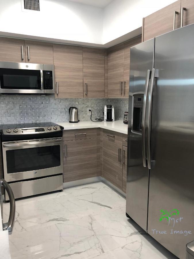 شقة Yacht Club At Aventura 2 Bed 2 Bath Luxurius Cozy Brand New المظهر الخارجي الصورة
